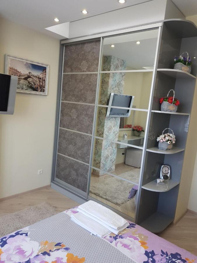 Sky House Exclusive Apartments Chisinau Eksteriør bilde