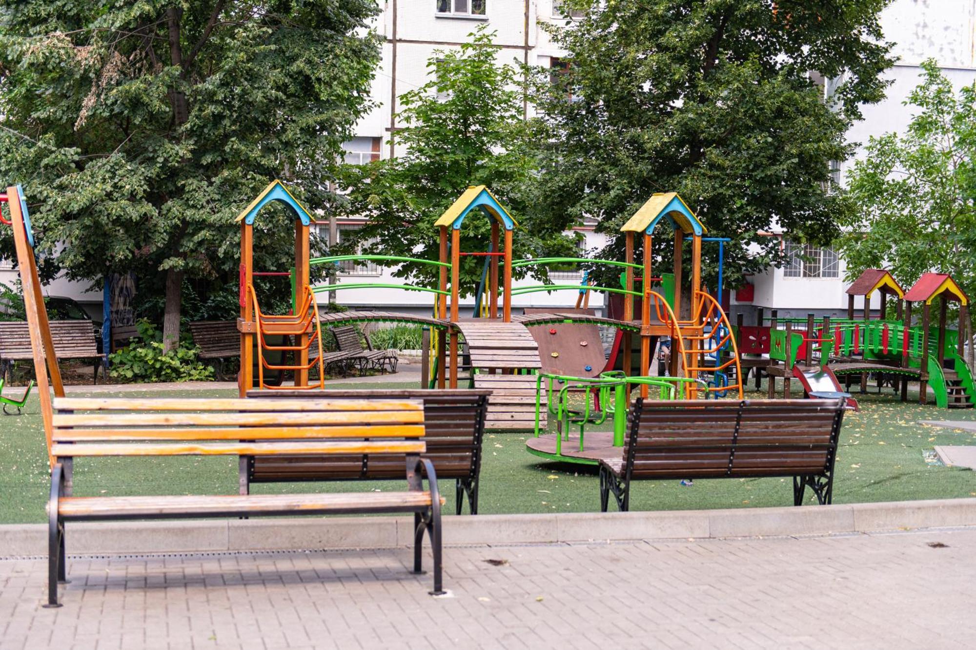 Sky House Exclusive Apartments Chisinau Eksteriør bilde