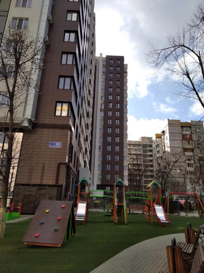 Sky House Exclusive Apartments Chisinau Eksteriør bilde